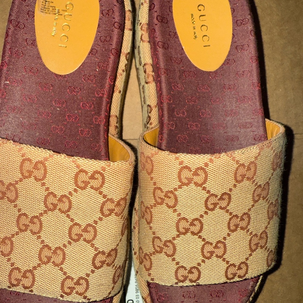 Gucci Beige And Rust Patterned Slides - image 2